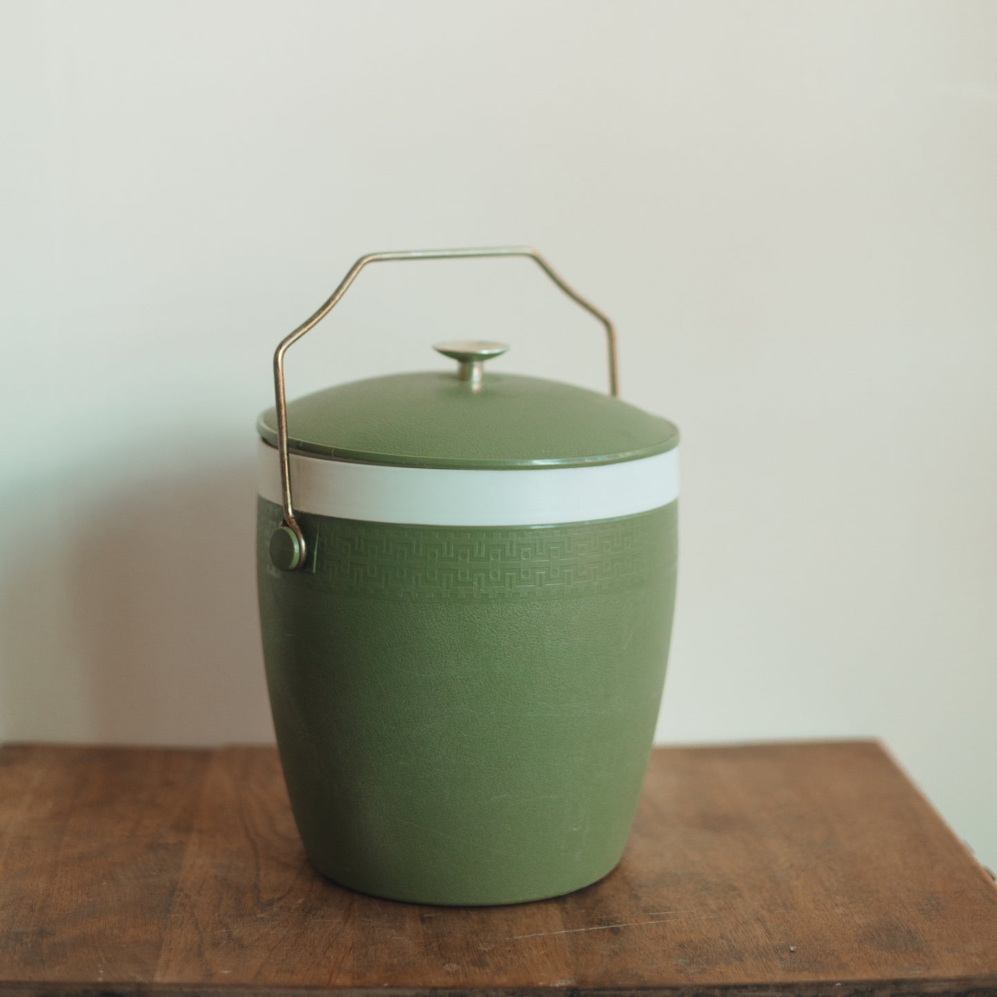 Olympian Plastic Ice Bucket
