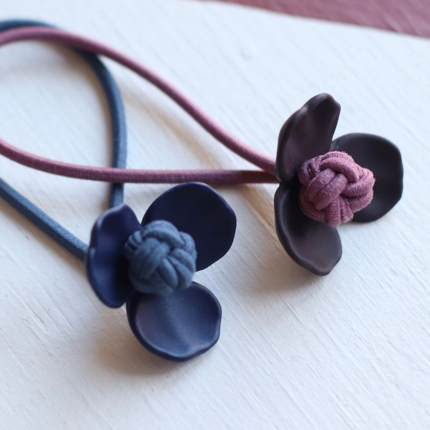 Dune Clips | Resin Flower Elastic Hair Tie