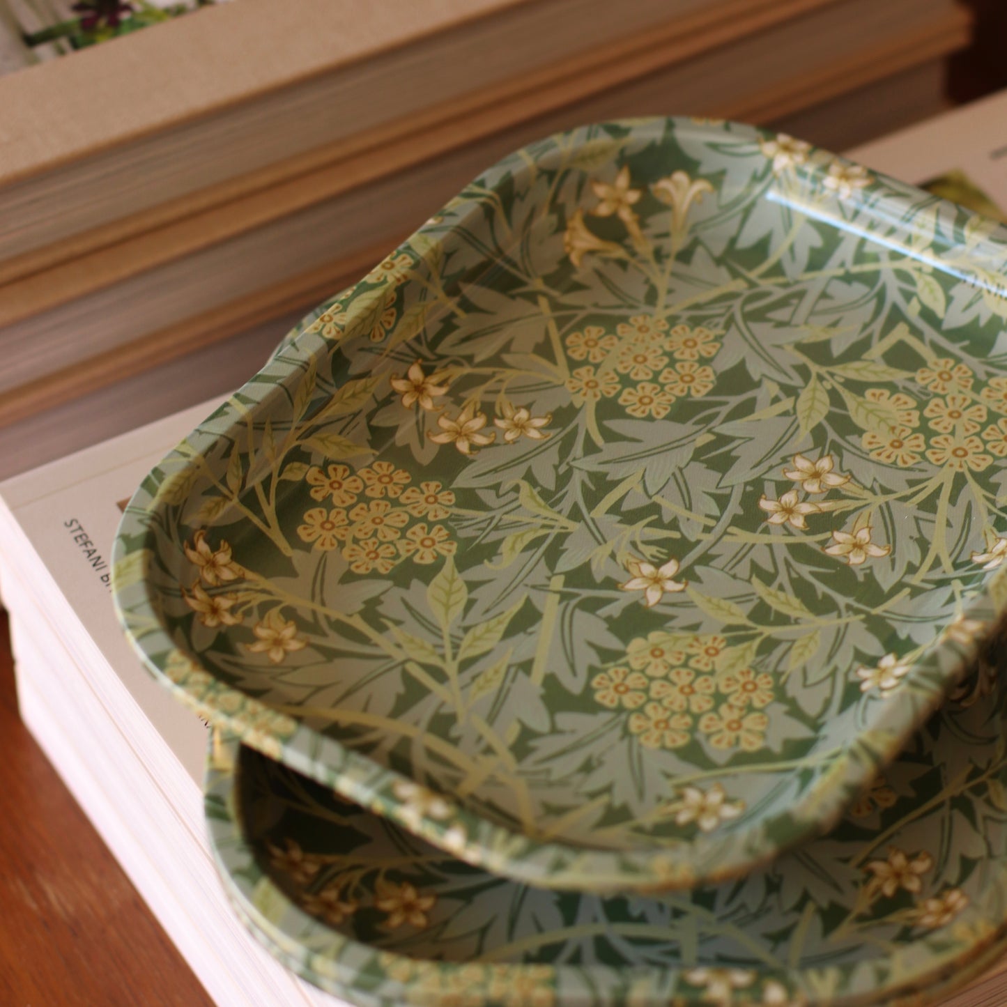 Curious Prints | William Morris 'Jasmine' Metal Tray, Small