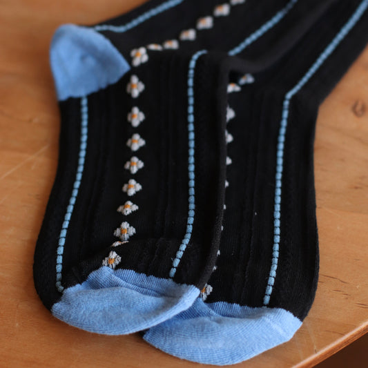 Dune Socks | Retro Flower Trim Crew Sock