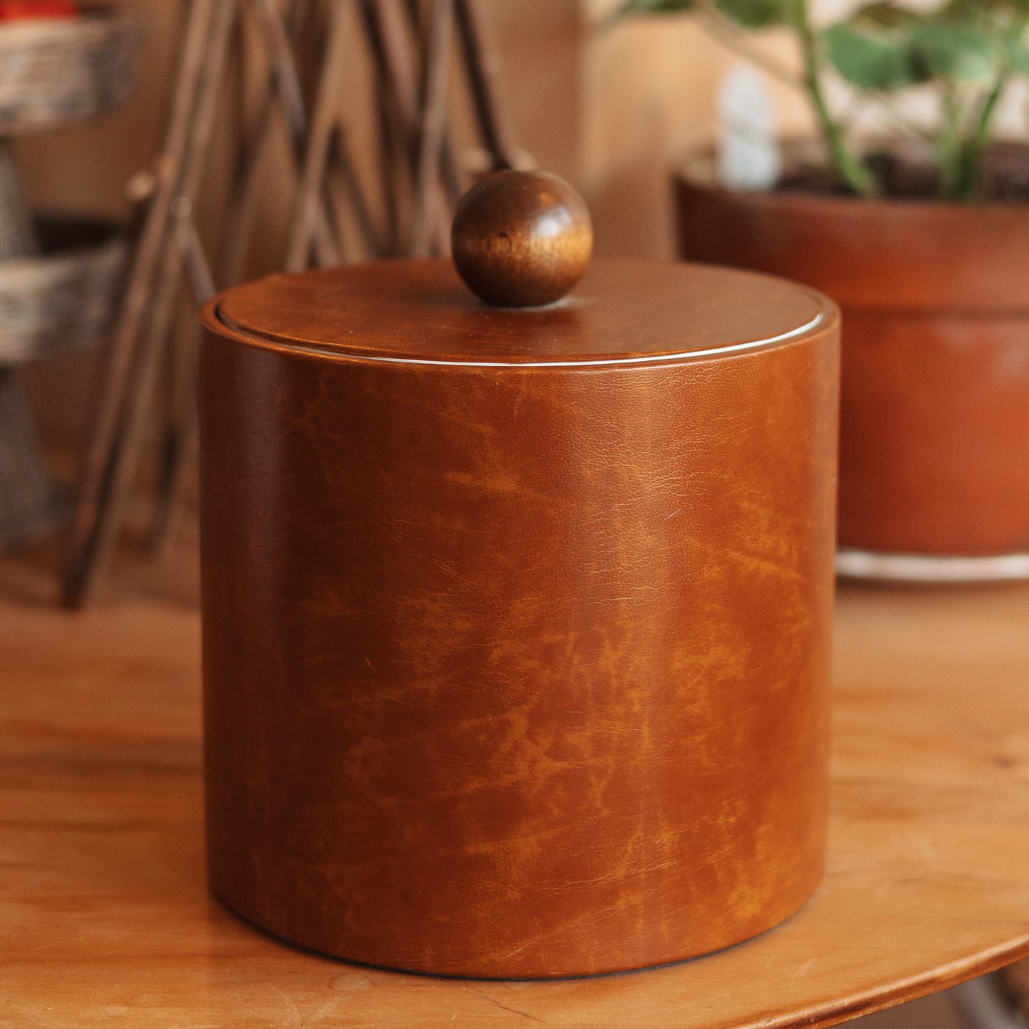 Faux Leather Vintage Ice Bucket