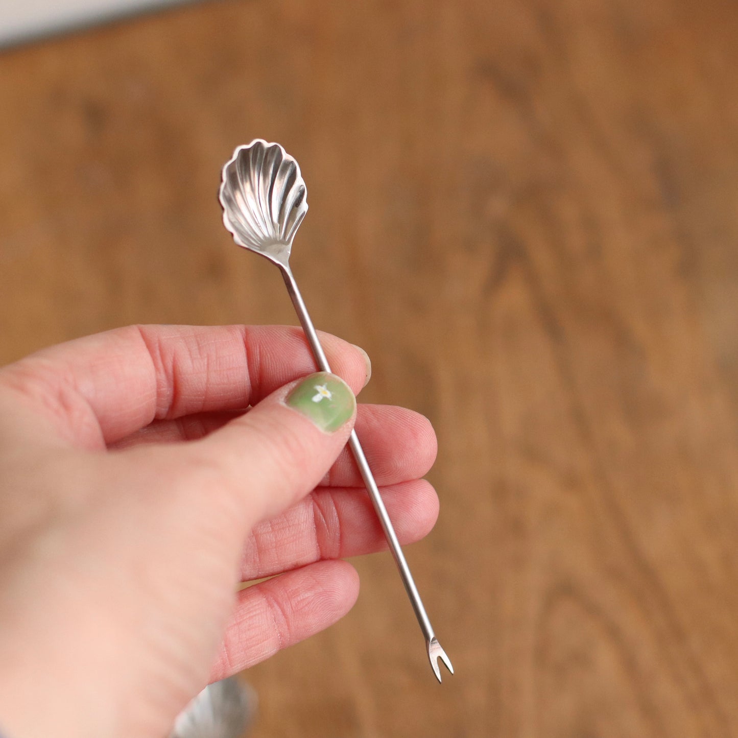 Silver Seashell Cocktail Pick