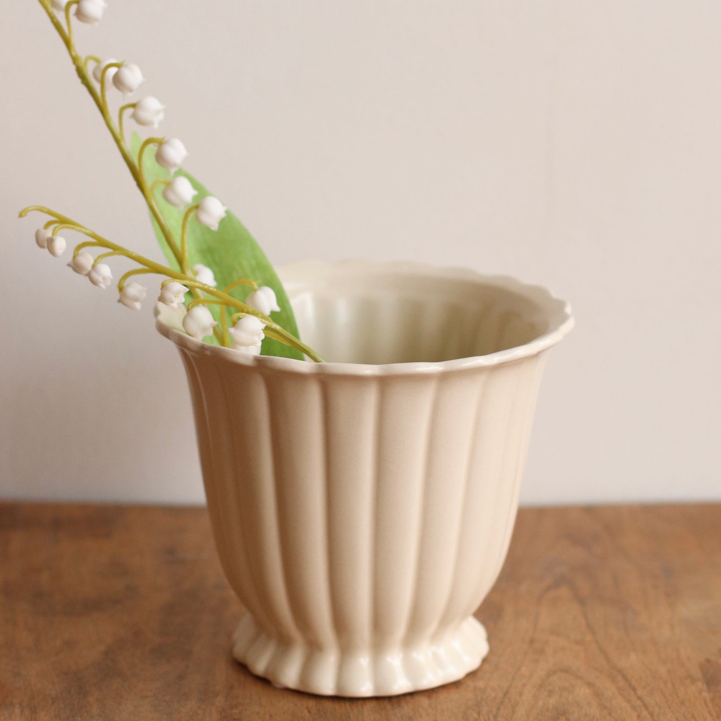 Cream Fluted Plant Pot, Large