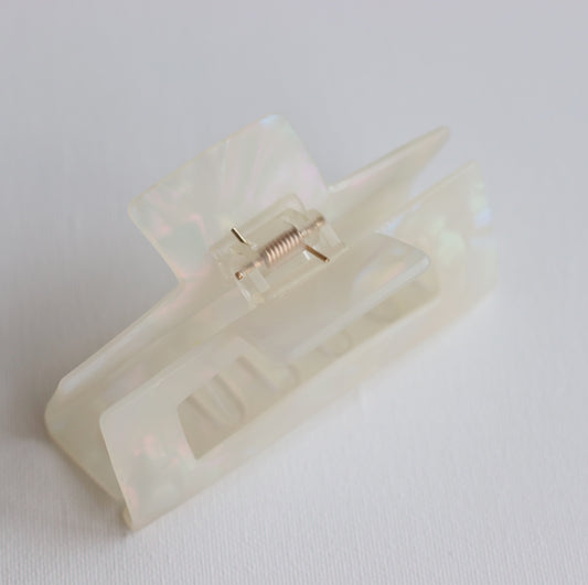 Anarchy | Large Clip in Matte Mother of Pearl