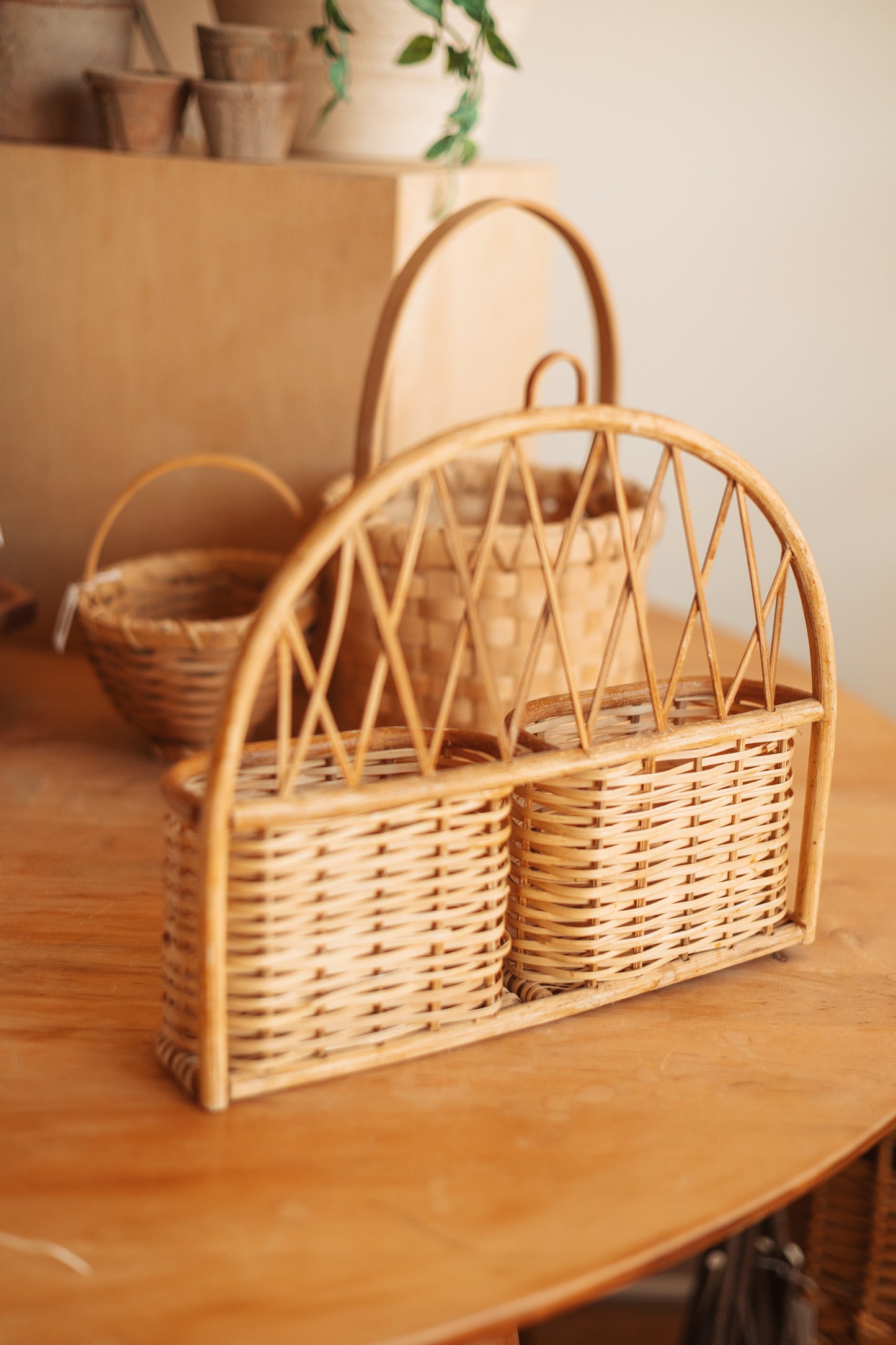 Hanging Two Pocket Letter Holder
