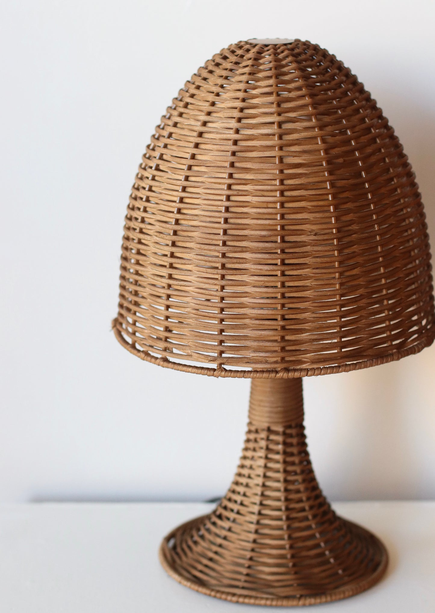Accent Lamp | Rattan Mushroom Lamp