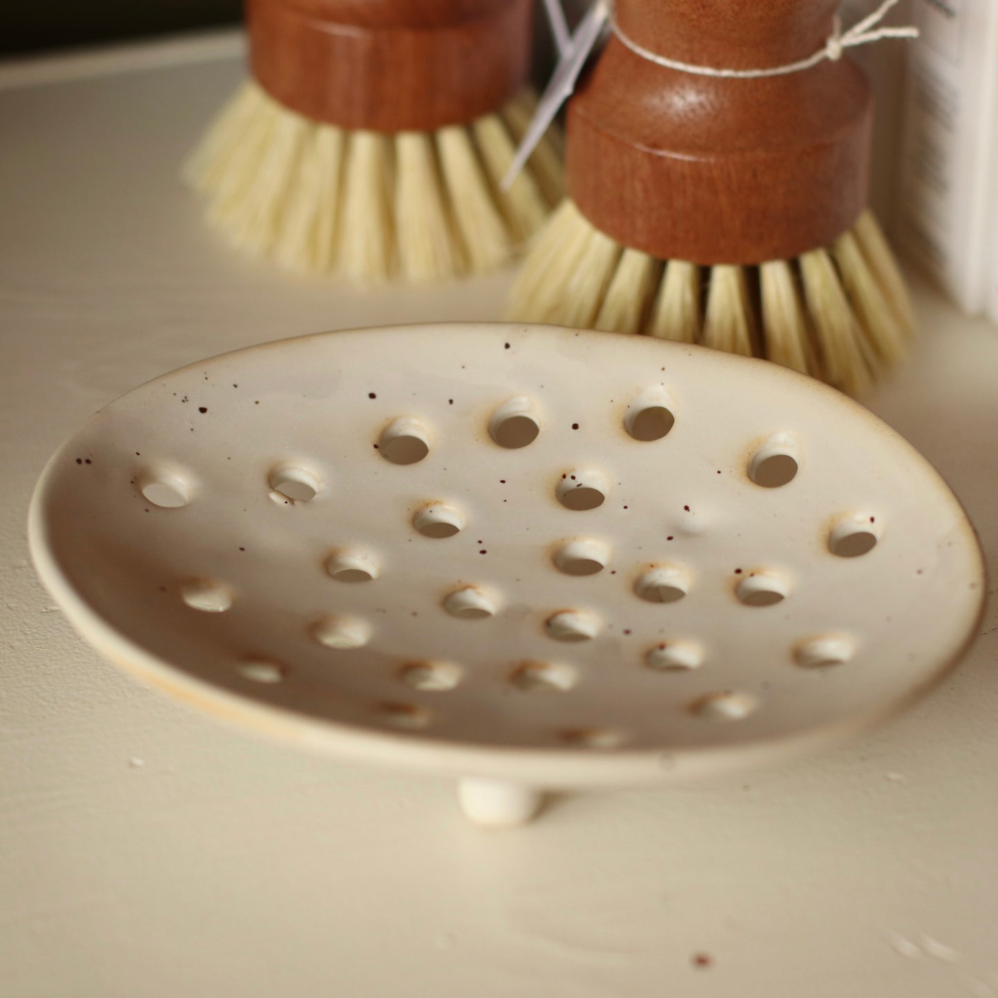 Stoneware Soap Dish, Cream