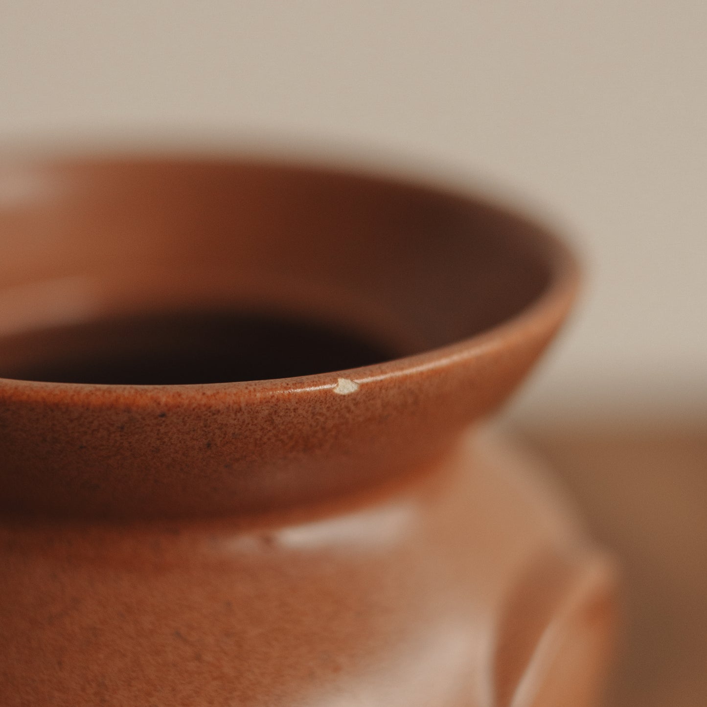 MCM Chestnut Belmar vase, USA