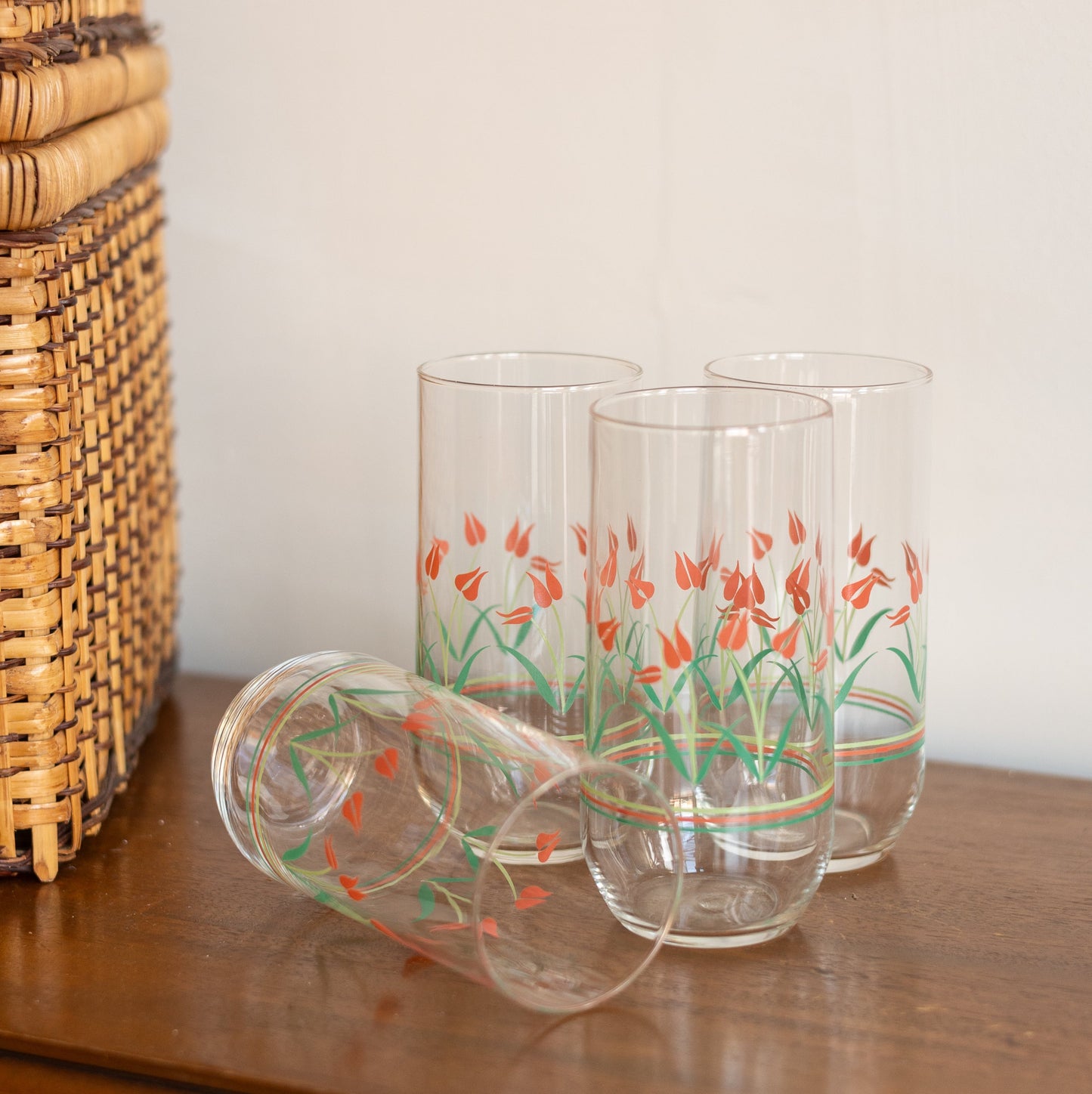 Tumbler Glasses with Tulip Stem Motif, Set of 4