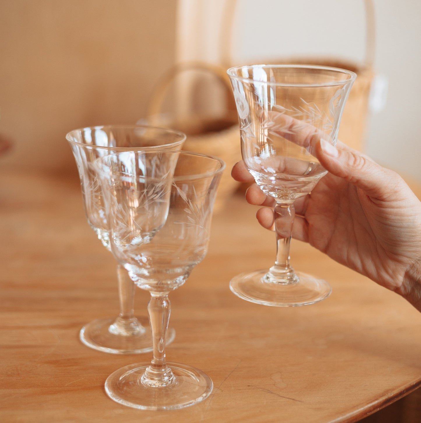 Stemmed Red Wine Glasses with Etching Detail, Set of 3