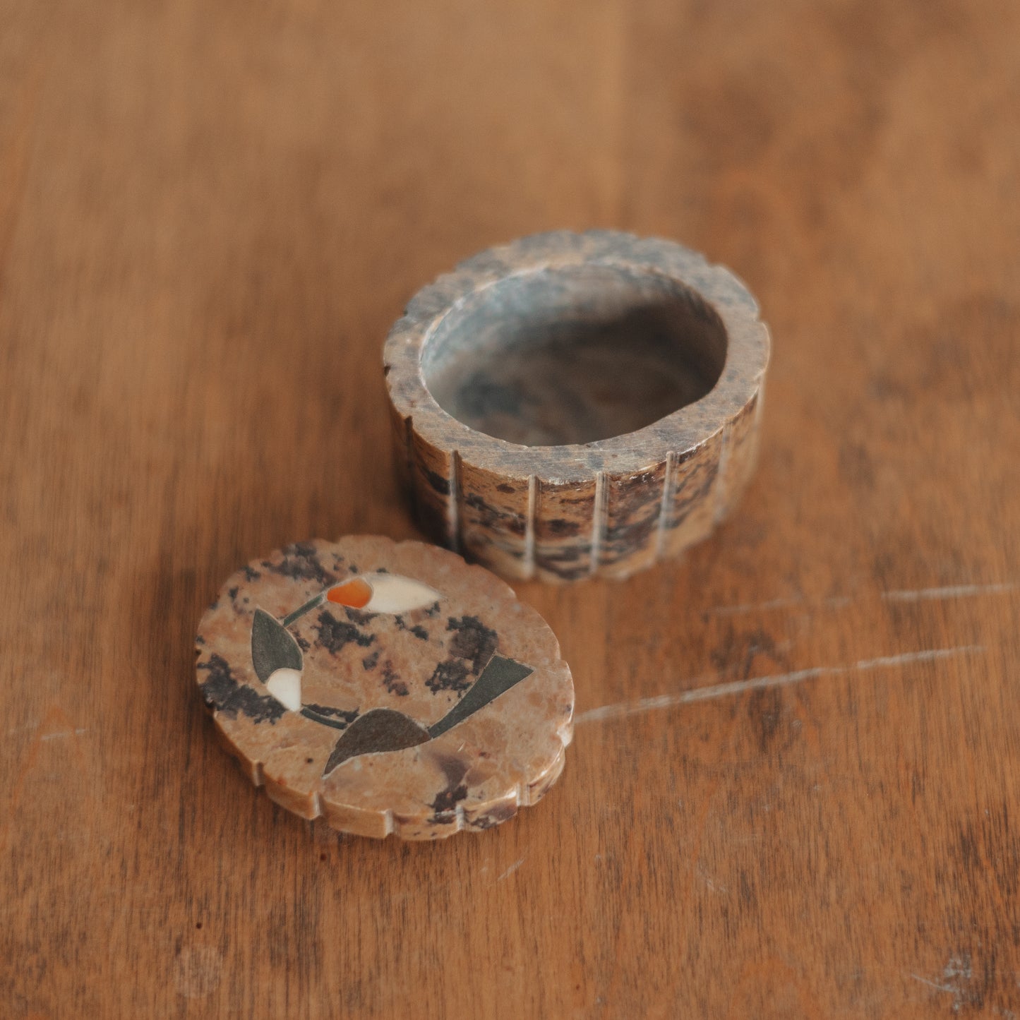 Tiny Stone Ring Box