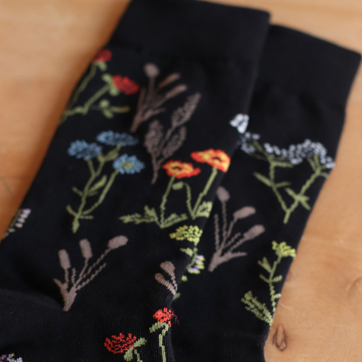 Dune Socks | Delicate Botanical Trouser Sock, Black