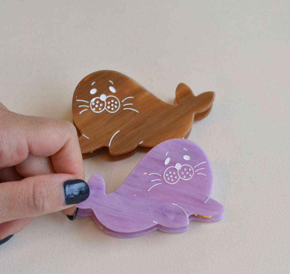 Love Lina | Adorable Seal Clip, choose your color