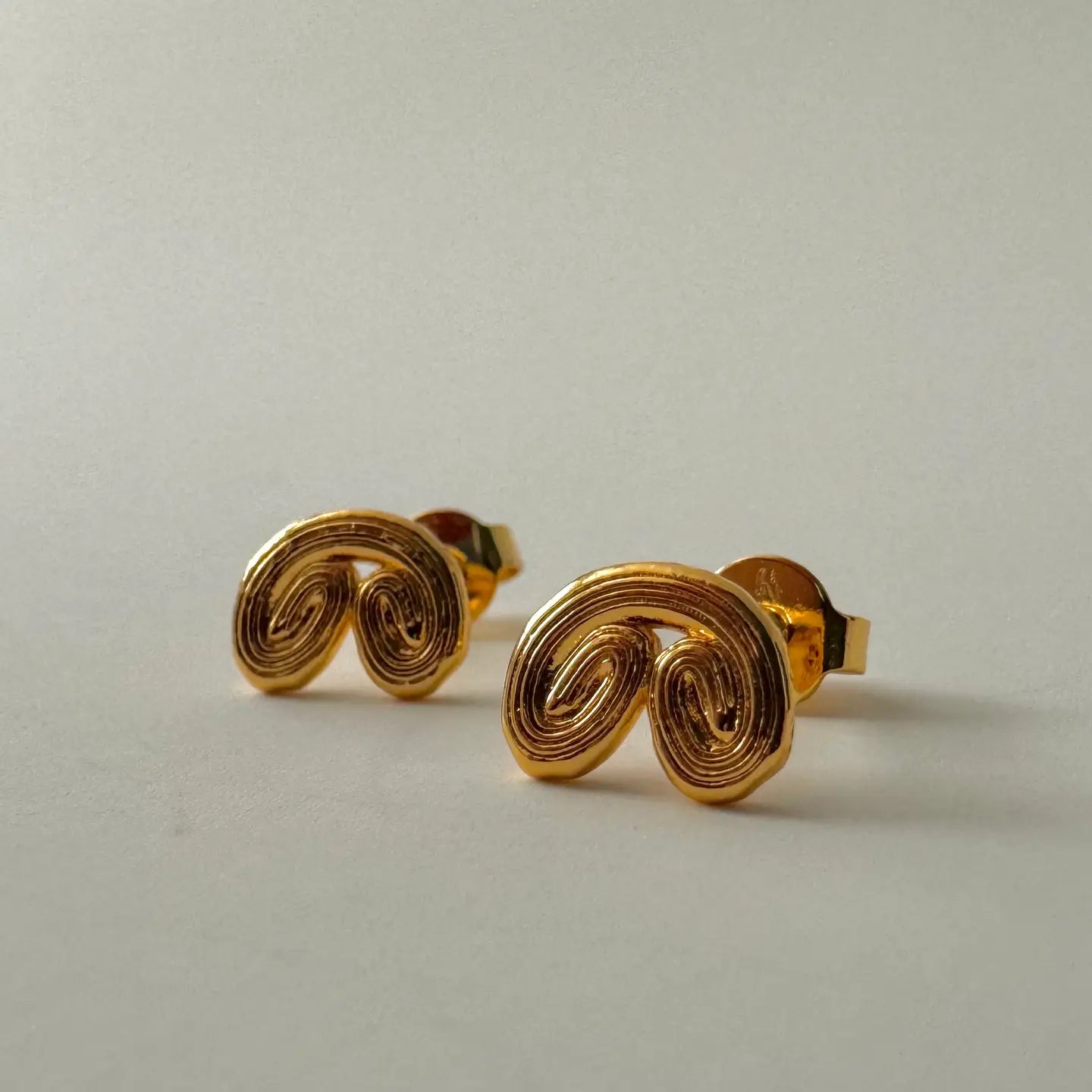 Namaste Jewelry | Palmier Studs