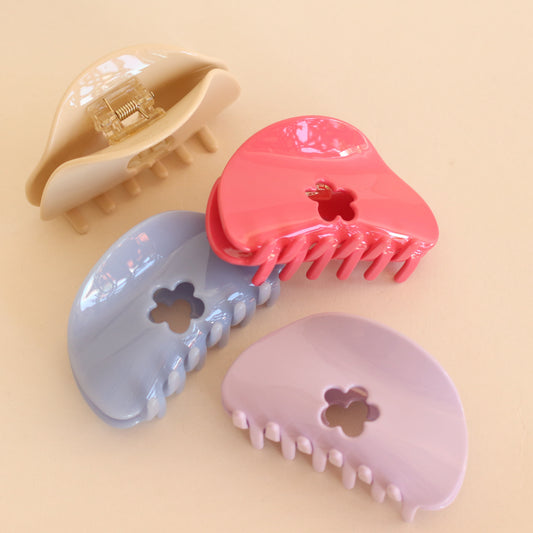 Diva | Flower Cut Out Clip, Choose Your Color