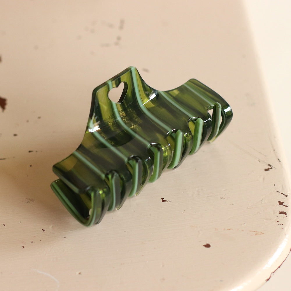 Dune Clips | Acetate Heart Top Clip, Green Stipe