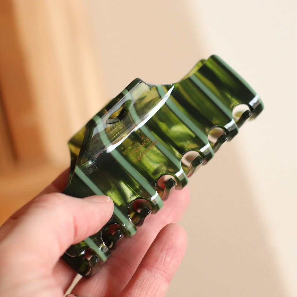 Dune Clips | Acetate Heart Top Clip, Green Stipe