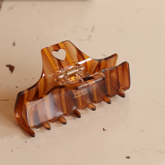 Dune Clips | Acetate Heart Top Clip, Brown Stripe