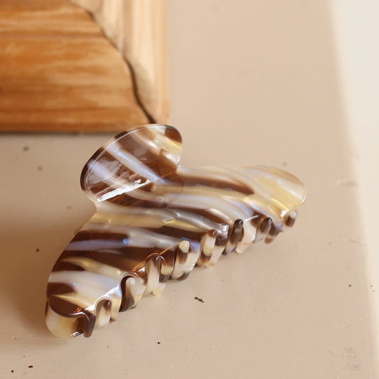 Dune Clips | Acetate Disco Striped Banan Clip