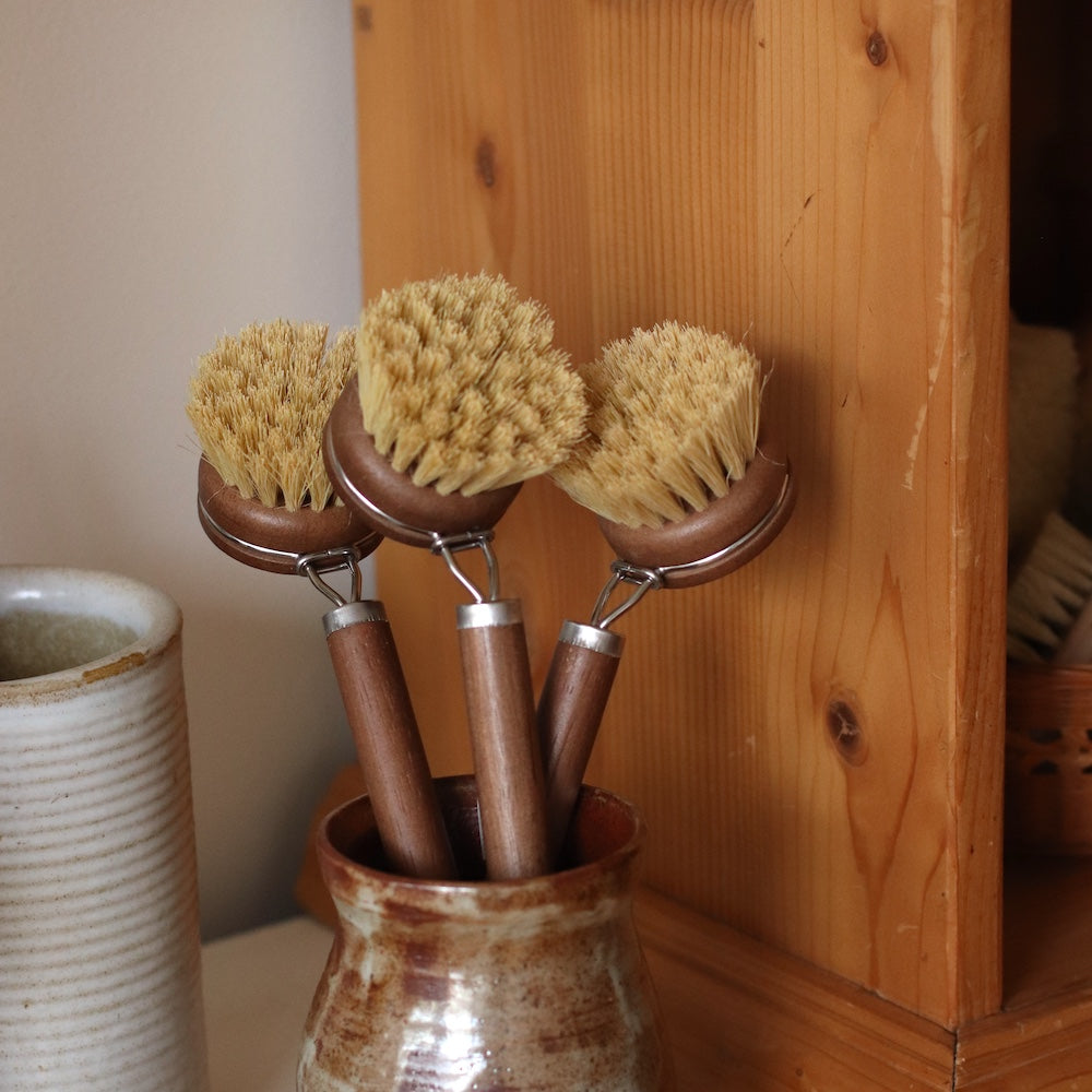 Fodory | Long Handle Dish Brush, Dark Wood