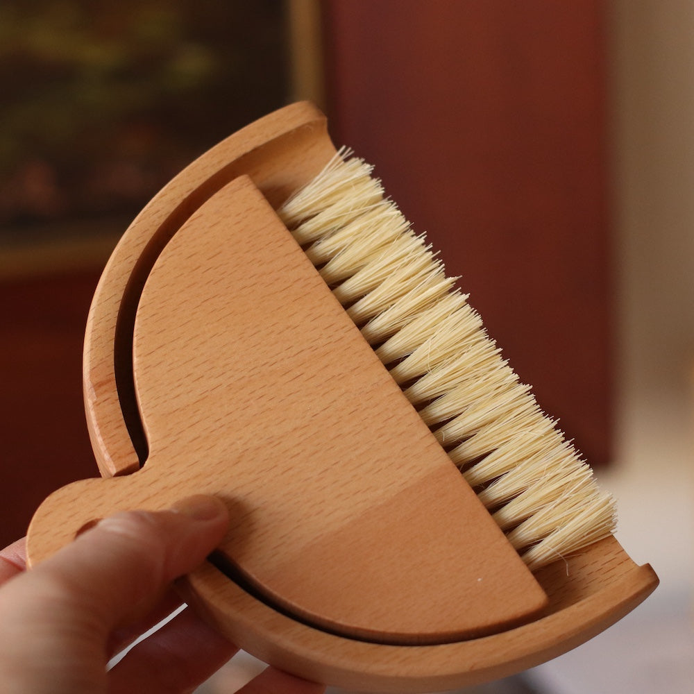Fodory | Table Brush with Dust Pan