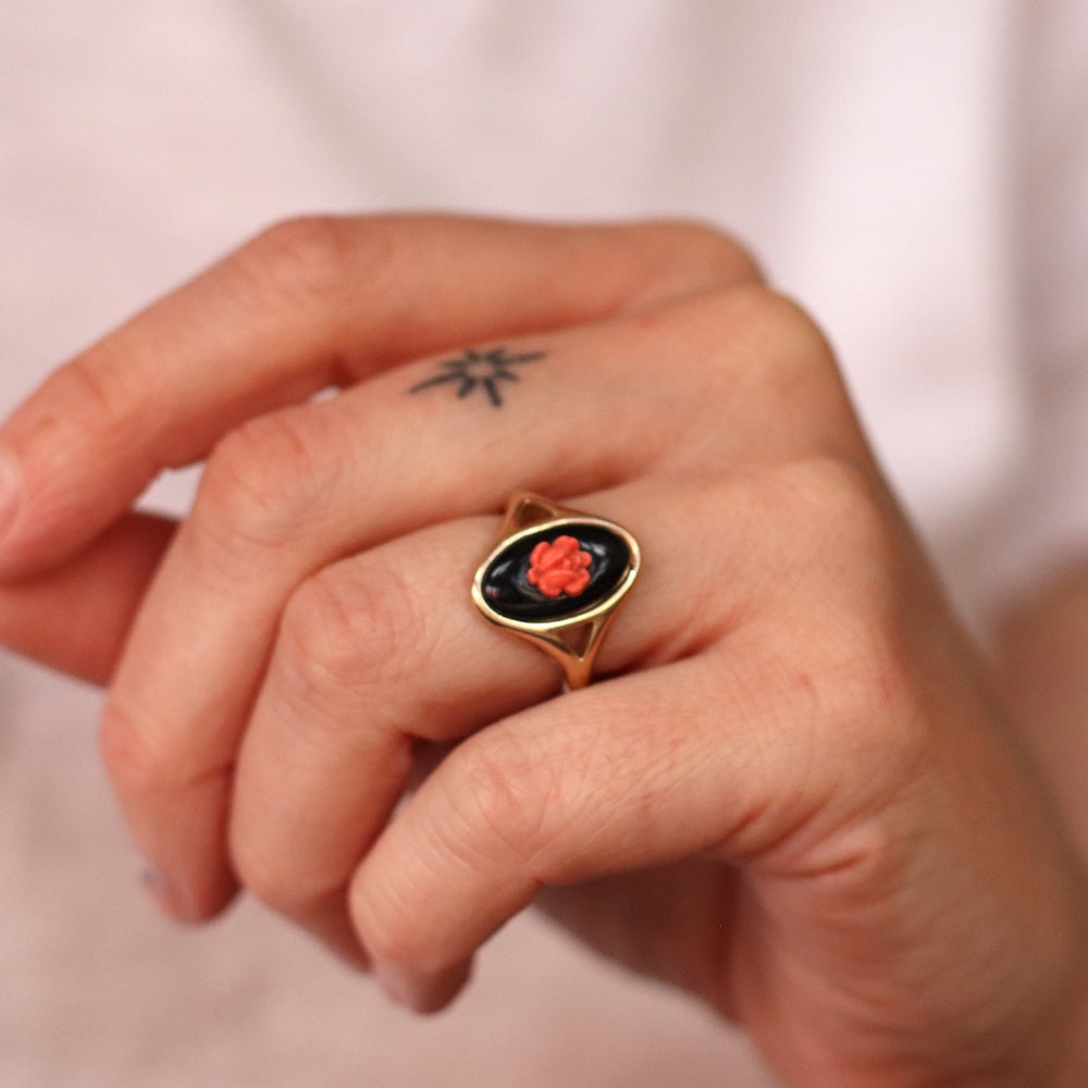 Vintage AVON Pink Flower Cameo Ring