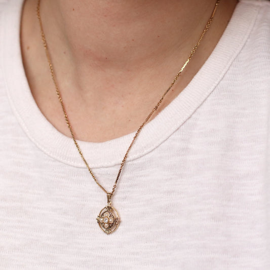 Vintage Avon Pearl Pendant