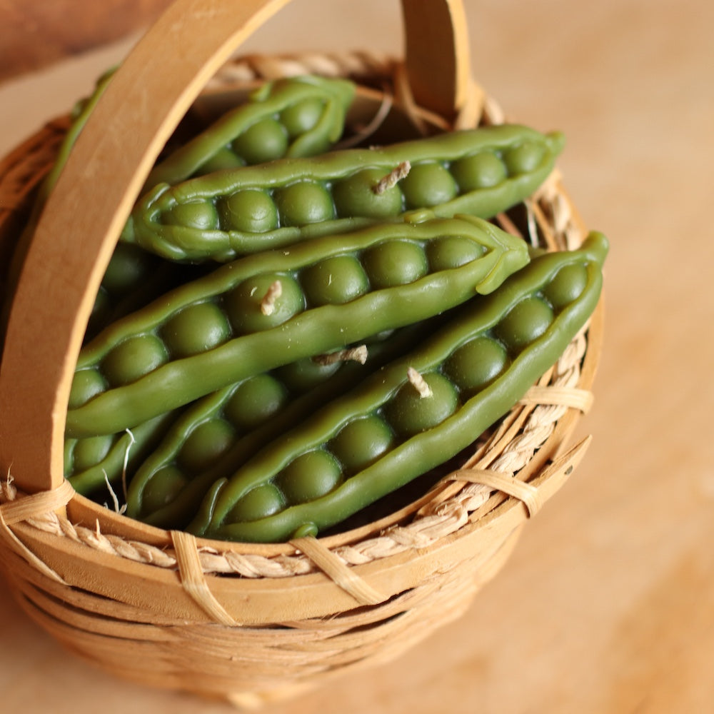 The Wax Pantry  | Pea Pod Bees Wax Candle