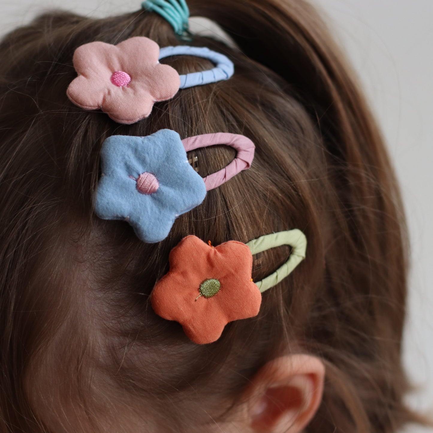 Tangle Shiny Stars | Flower Fabric Snap Hair Clip, Choose your Color