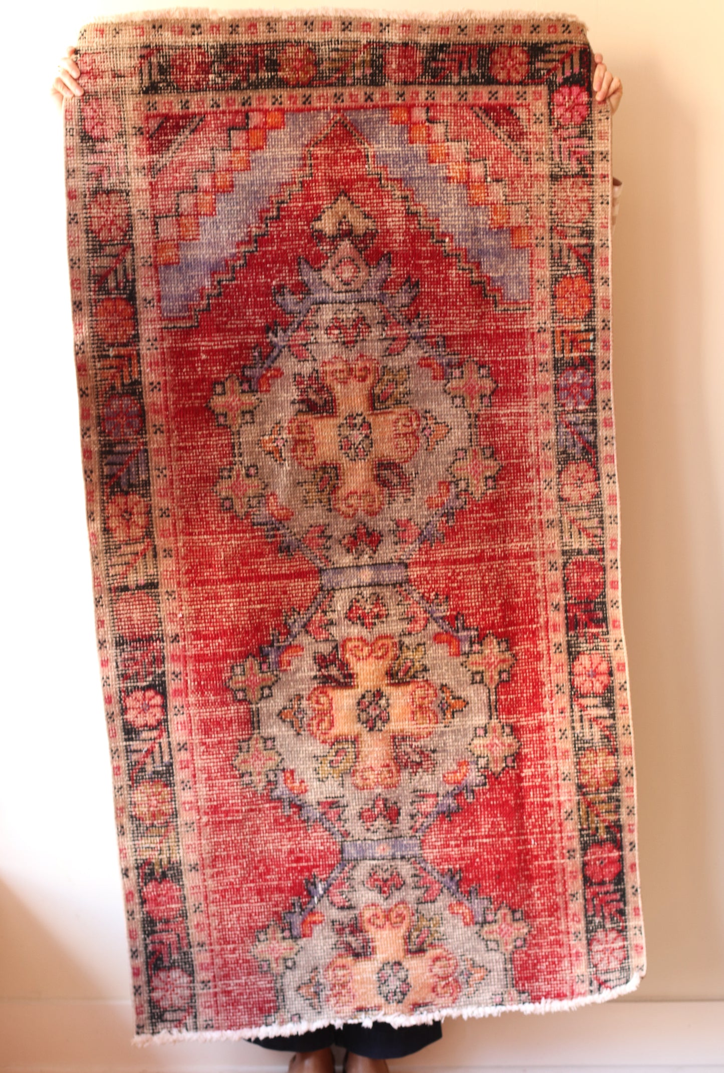 Turkish Rug  | Red and Purple with Dark Boarder Details RUG004