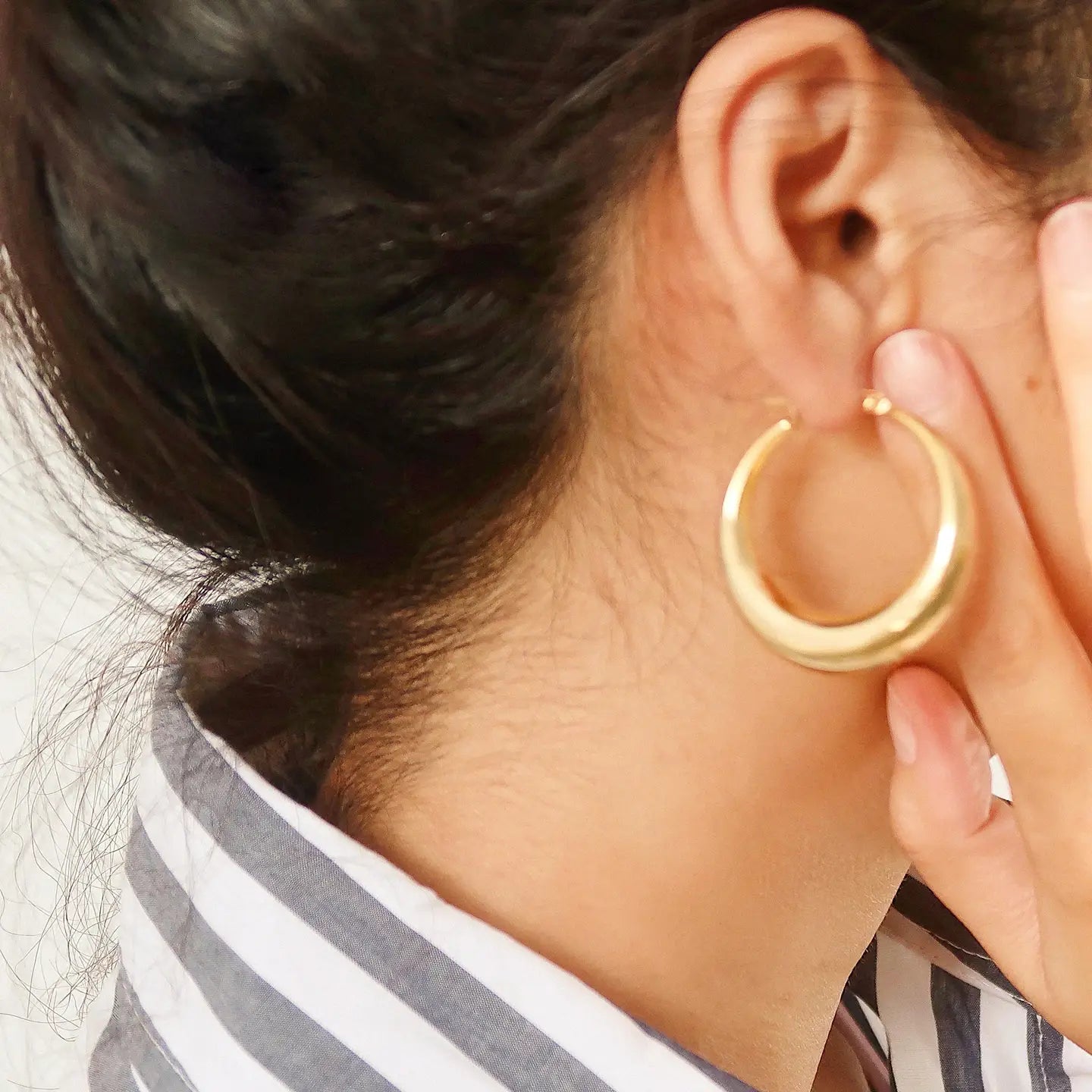 MAIQ | Large Hoop Earrings