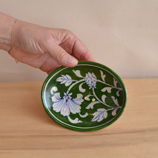 Natural Habitat | Zinnia and Green Oval Soap Dish