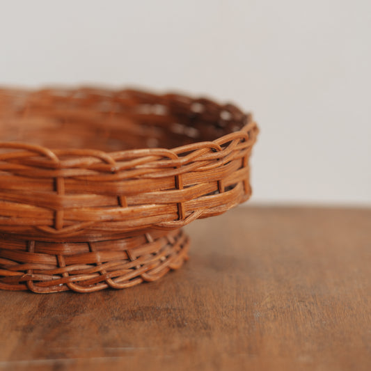 Wicker Pedestal Bowl With Wooden Bottom