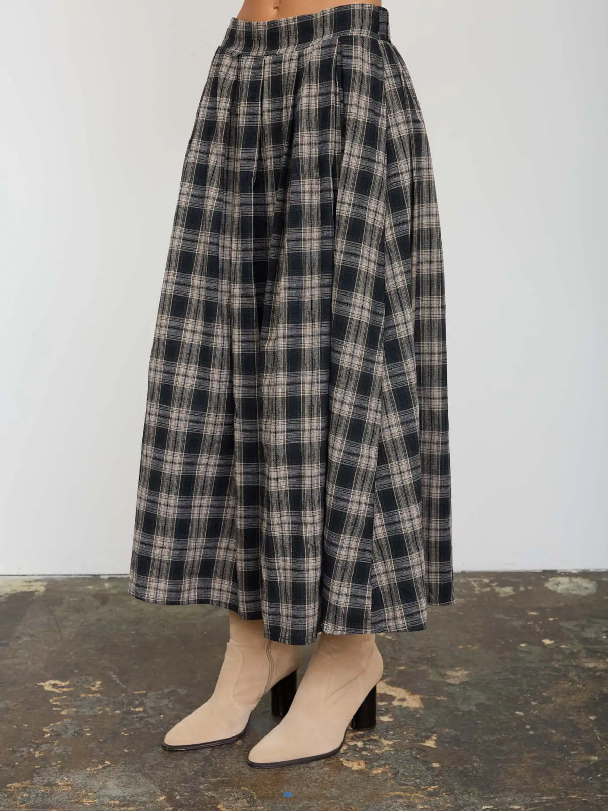 Plaid Pleated Midi Skirt