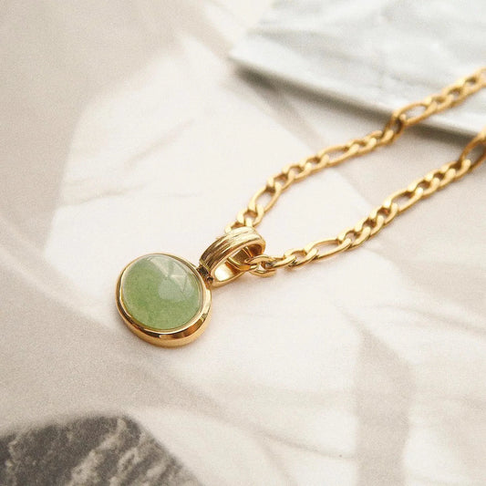 MAIQ | Round Green Pendant Necklace