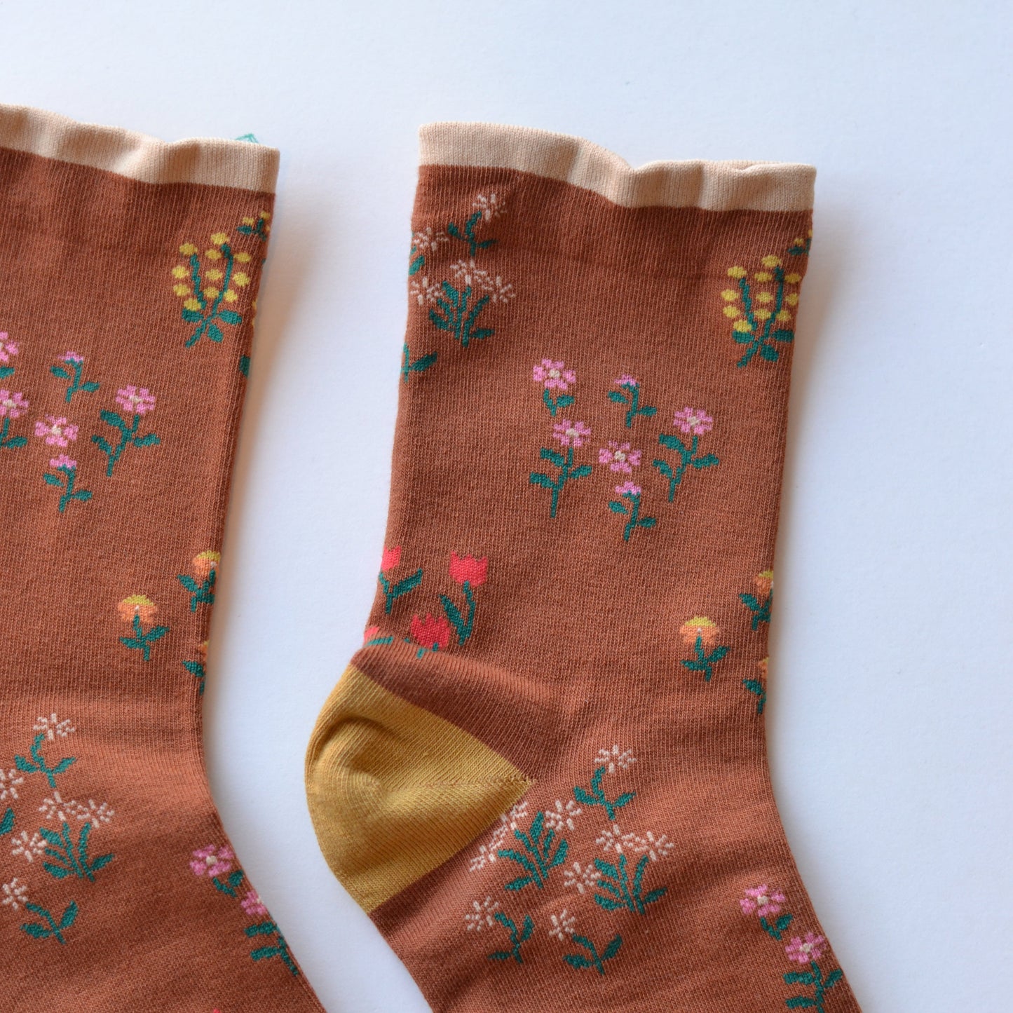 Tiepology | Rust Floral Socks