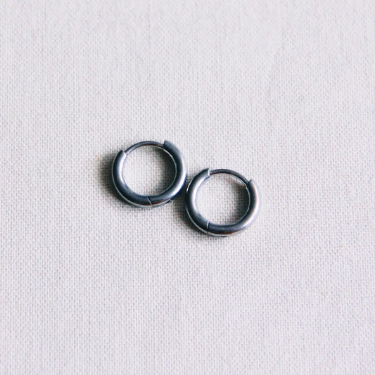 Bazou | Tiny Silver hoop, 10mm