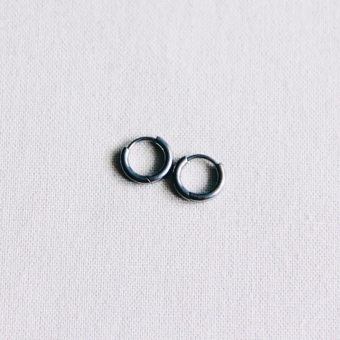 Bazou | Extra Tiny Silver hoop, 8mm