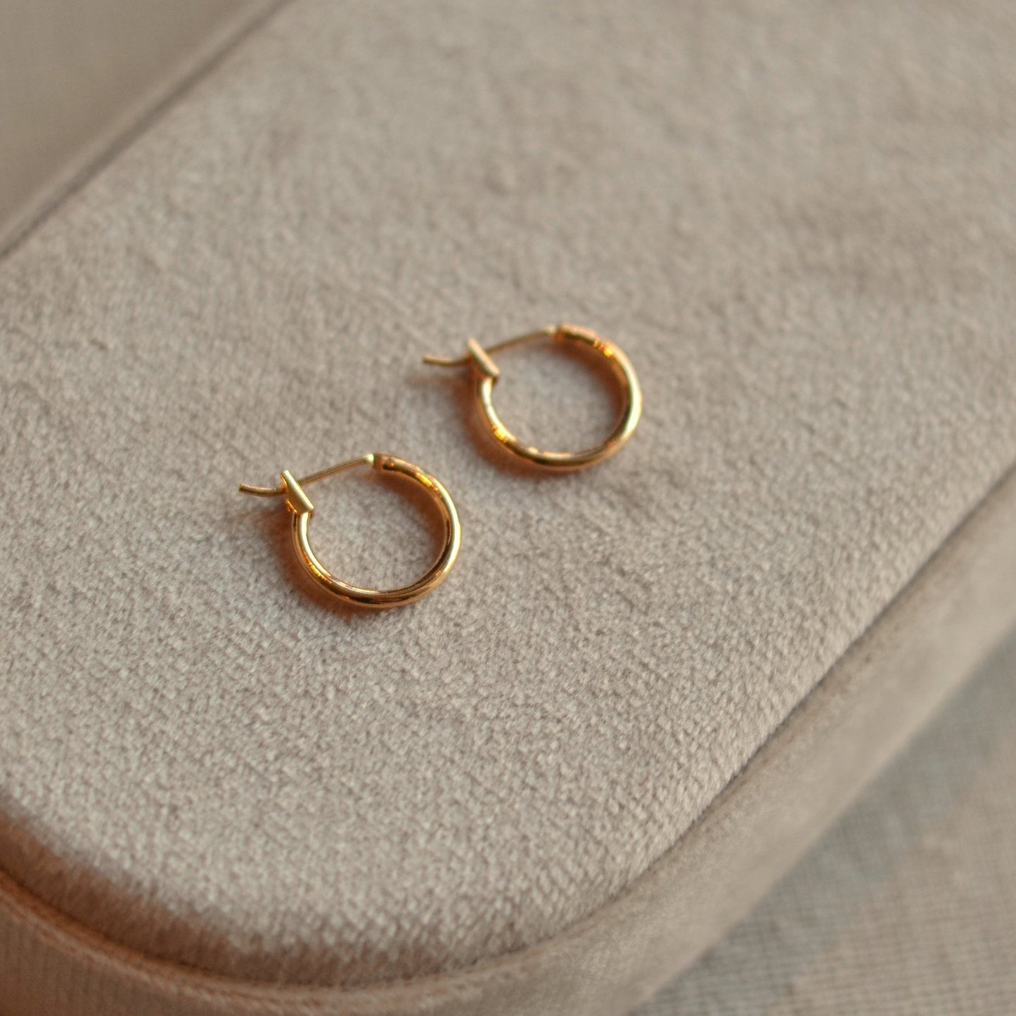 Dune Hoops | Gold Everyday Hoops, 14mm