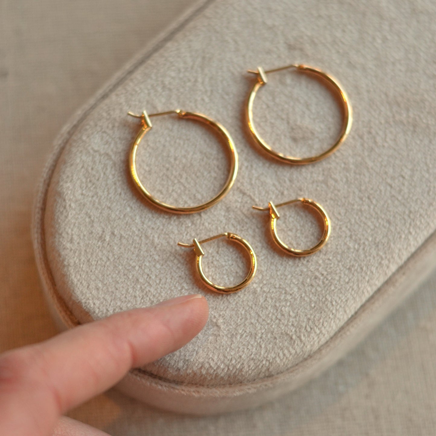 Dune Hoops | Gold Everyday Hoops, 14mm