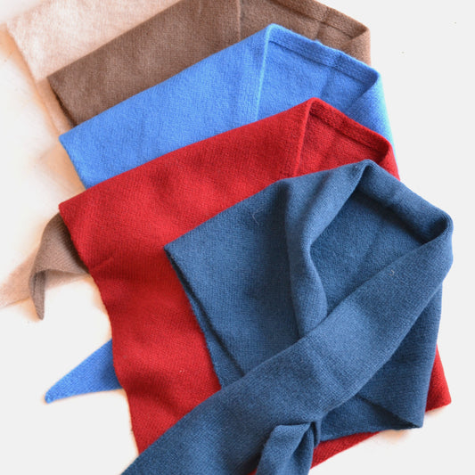 Dune Accessories | Pure Wool Knit Triangle Cravat Scarf