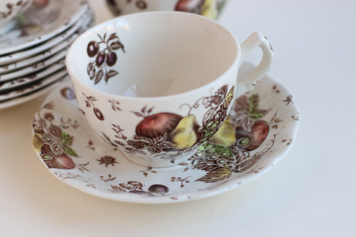 Winter Dish Set, Teacups and Saucers, Set of 16