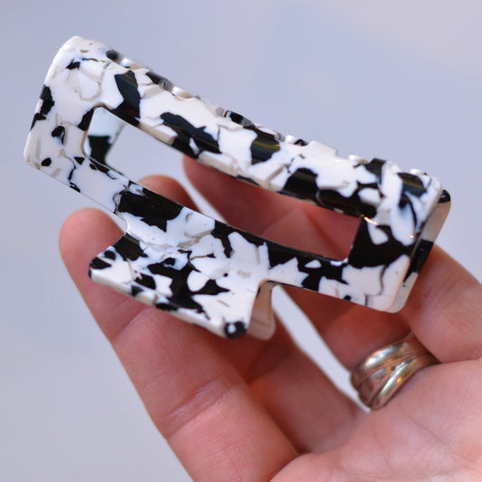 Dune Clips | Traditional Black Marbled Hair Clip