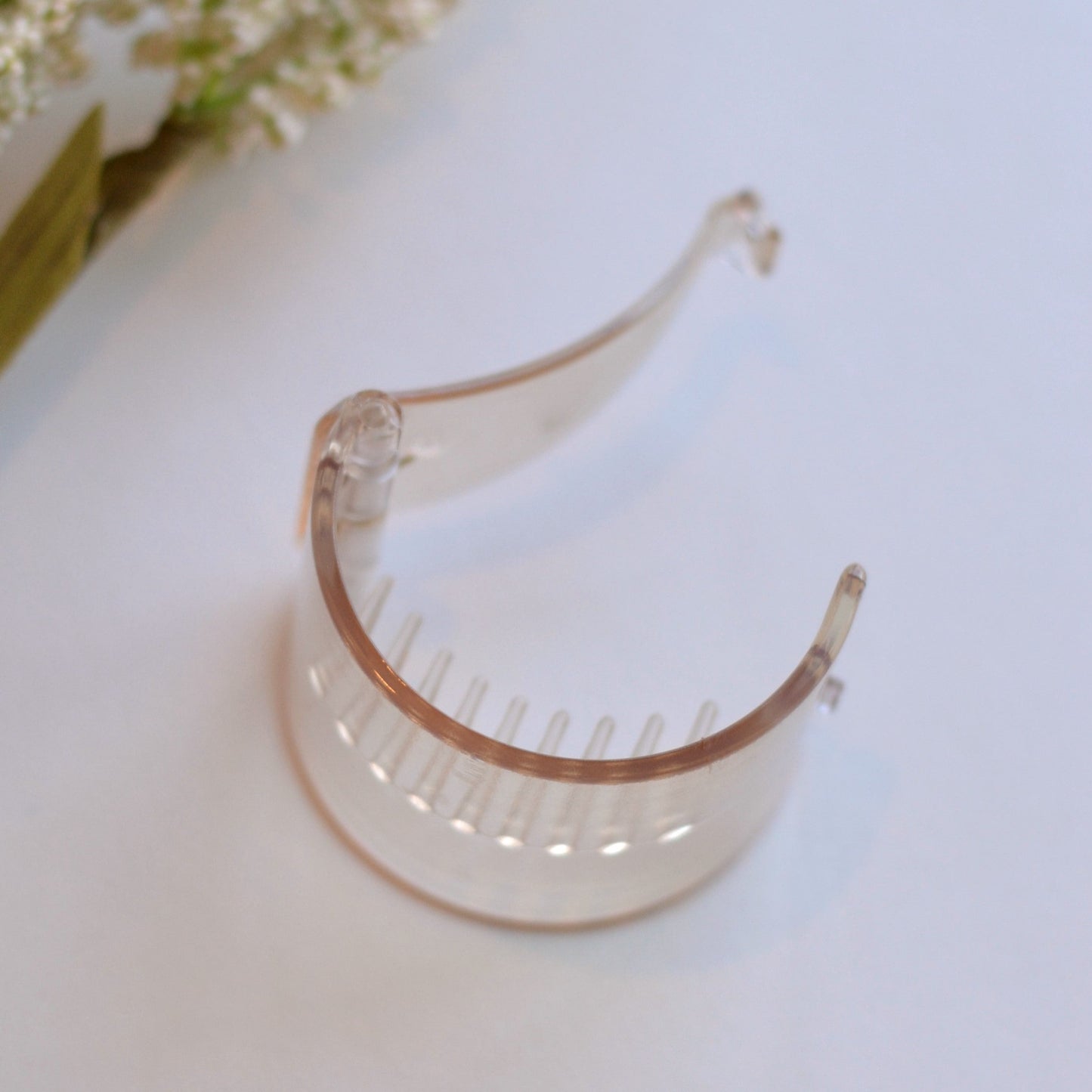 Tiepology | Glossy Pony Tail Hair Clip, Translucent