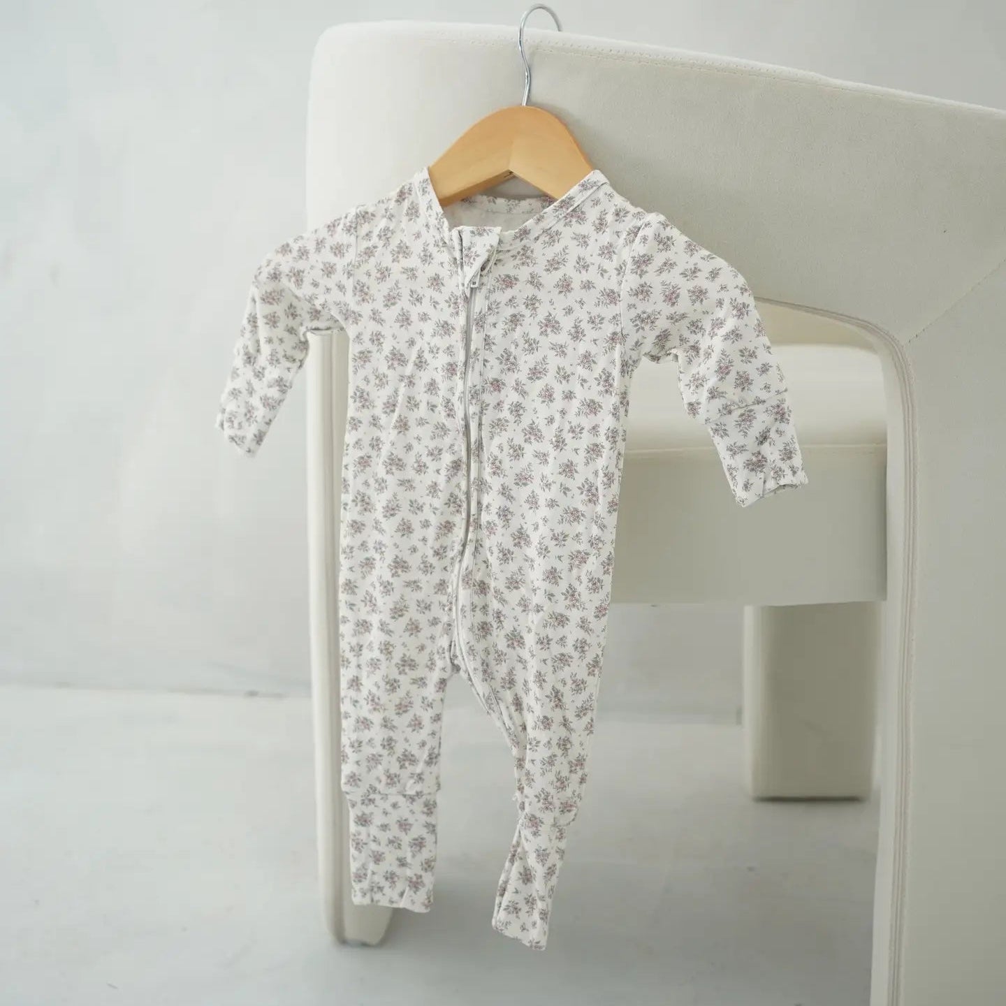Little Threads | Vintage Blue Floral Bamboo Footie