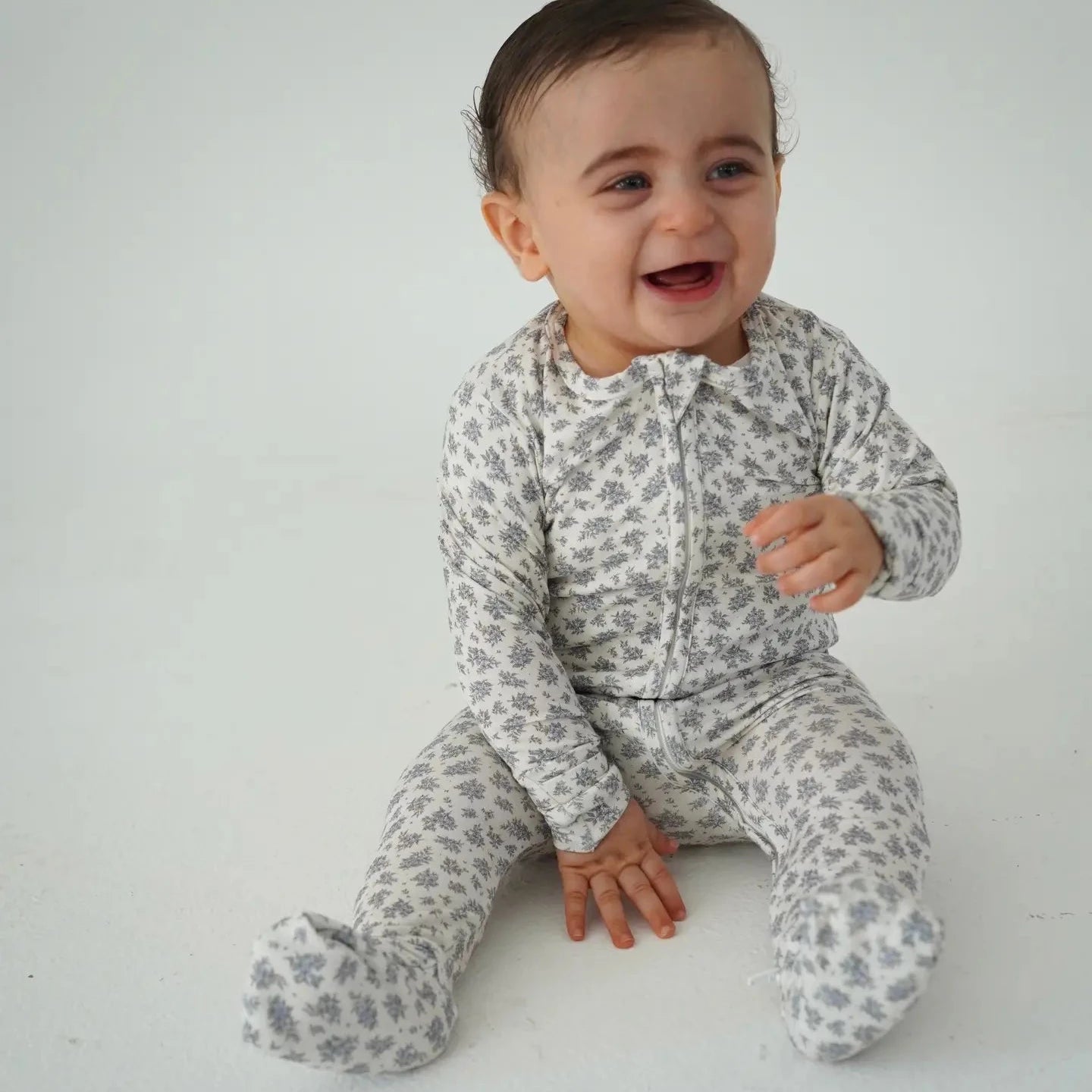 Little Threads | Vintage Blue Floral Bamboo Footie