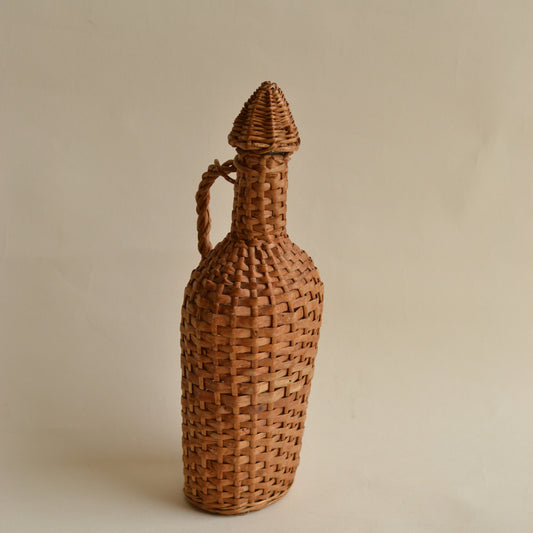 Wicker Decanter with Cap