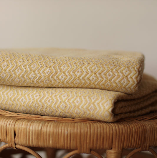 100% Cotton Turkish Towel, Pale Yellow, Diamond Pattern